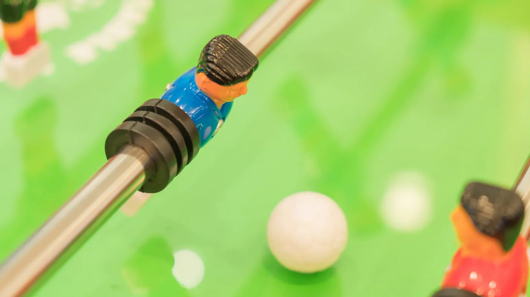 Calciobalilla da esterno: quale materiale resiste di più?